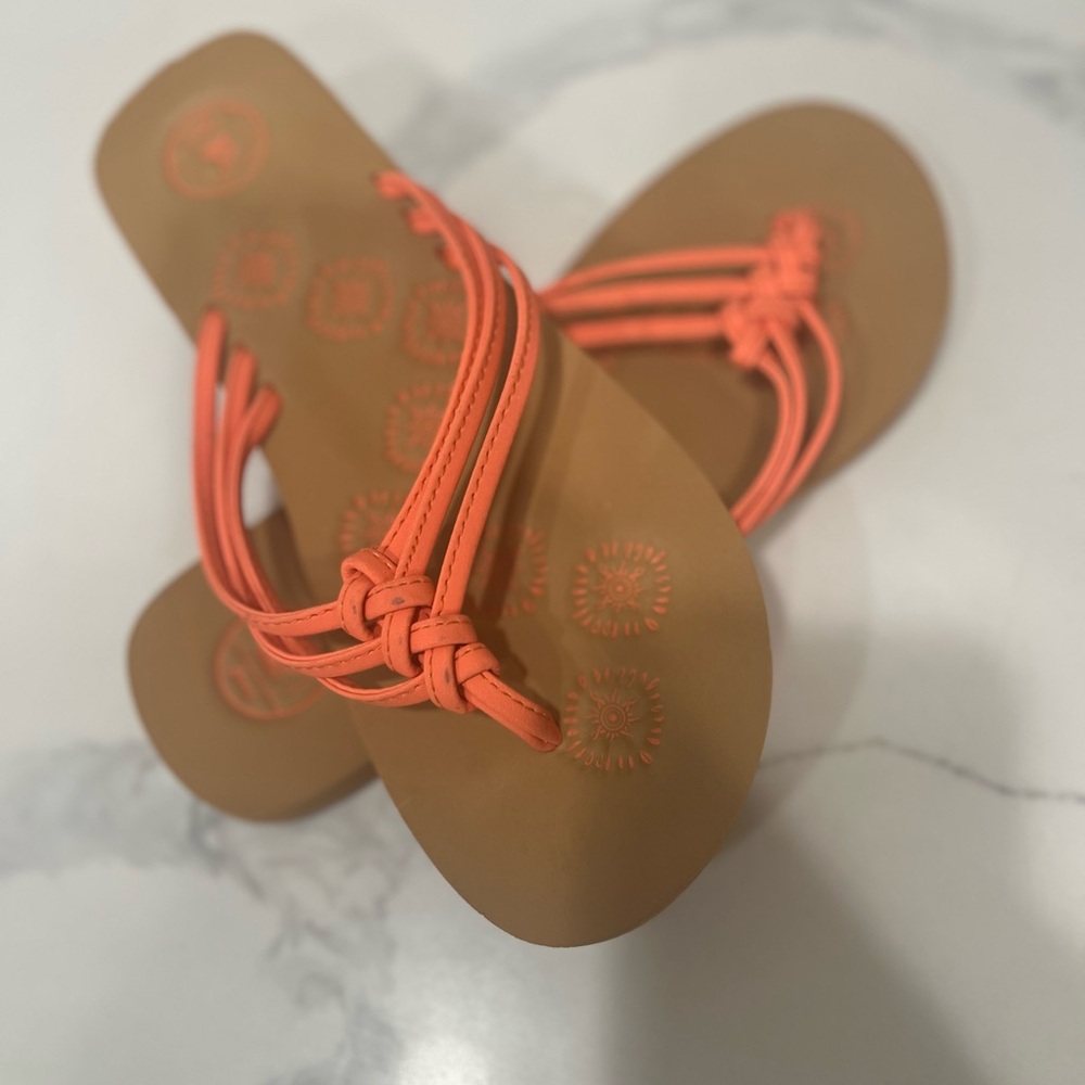 Aerusi NEW Orange Tan Flip Flops